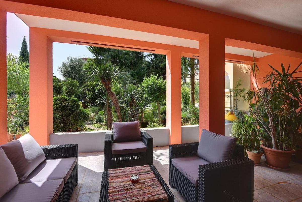 Apartment Milat Banjole Exterior photo
