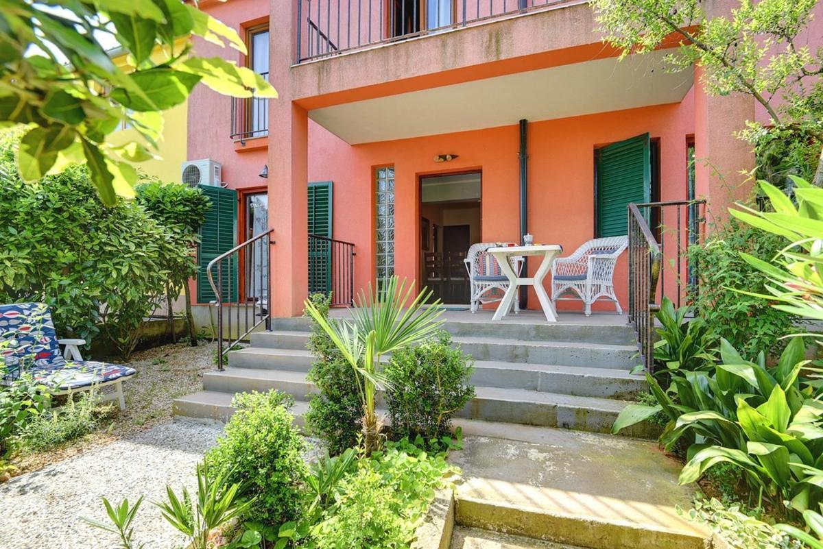 Apartment Milat Banjole Exterior photo